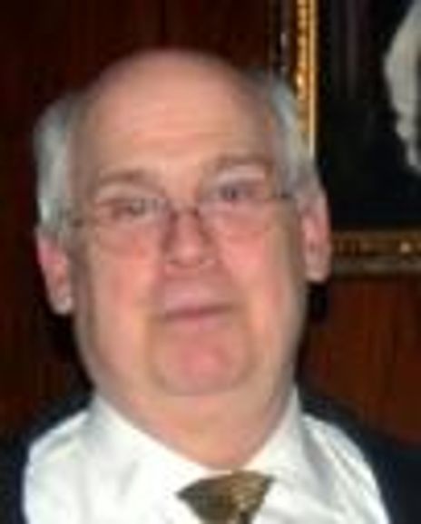 Larry Zucker Headshot