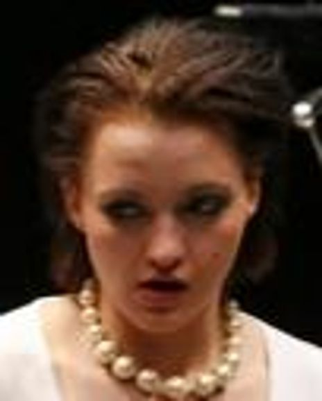 Tanya Fischer Headshot