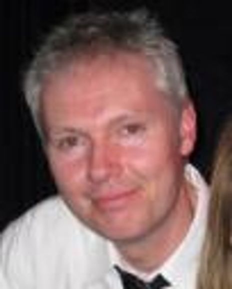 Steve Gibbs Headshot