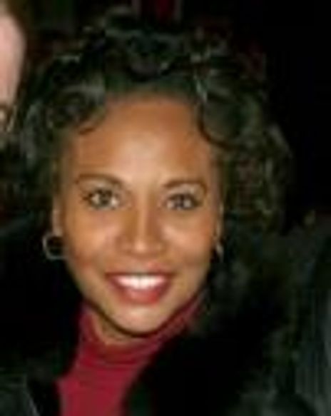 Jennifer Lewis Headshot