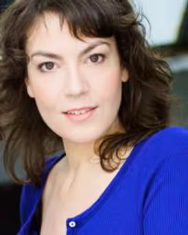 Ariela Morgenstern Headshot