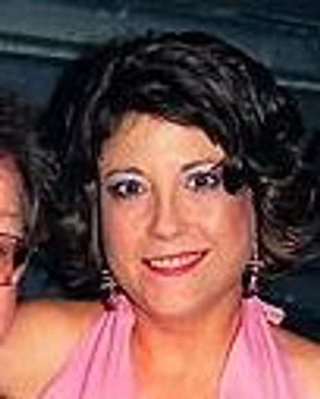 Nichole Larson Headshot