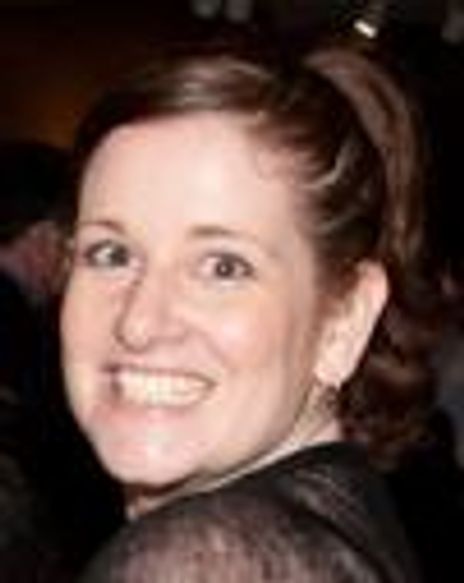 Laura Camien Headshot