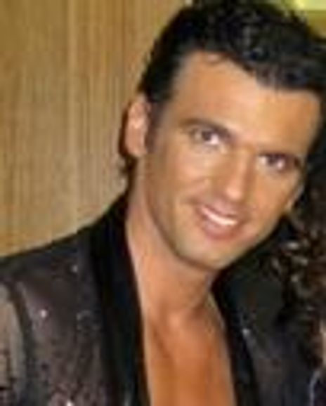 Tony Dovolani Headshot
