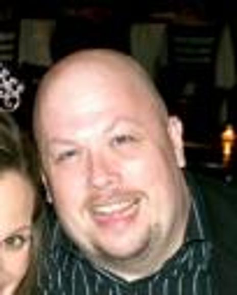 Kenny Holcomb Headshot