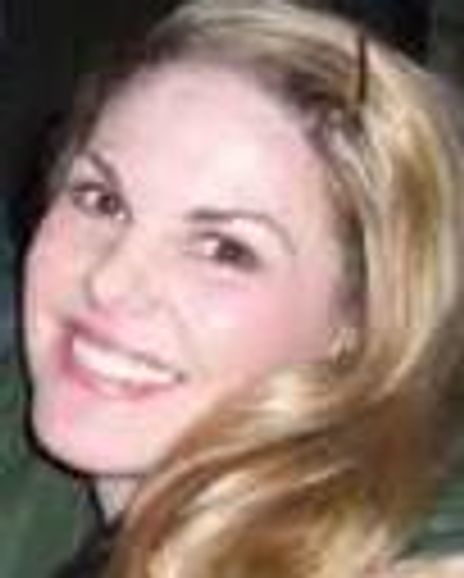 Heather Ayres Headshot