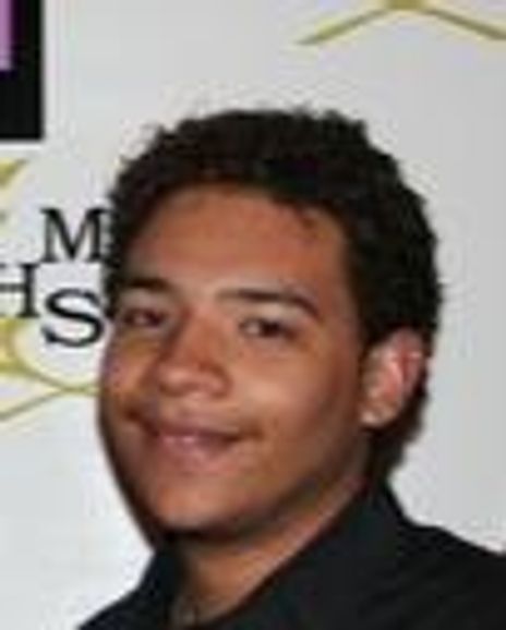 Ryan De Los Headshot