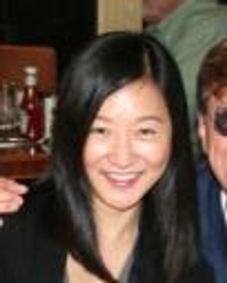 Victorya Hong Headshot