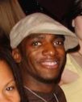 Daniel Watts Headshot