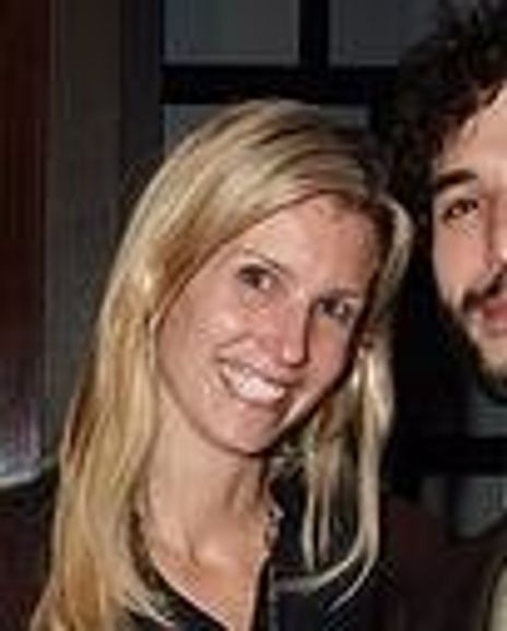 Sandi Farkas Headshot