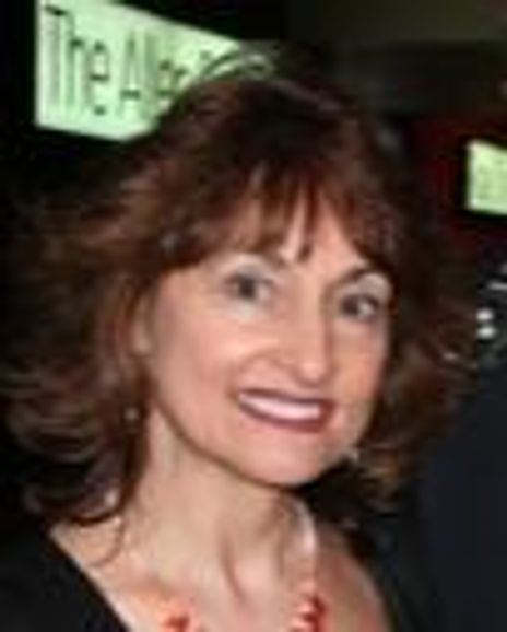 Wanda Libardi Headshot