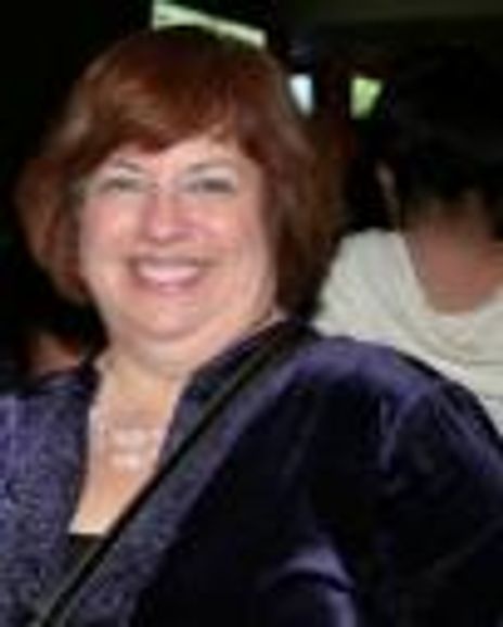Gayle Weinstein Headshot
