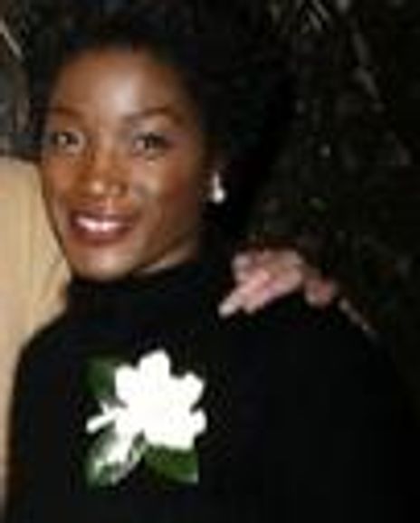 Yolonda Ross Headshot