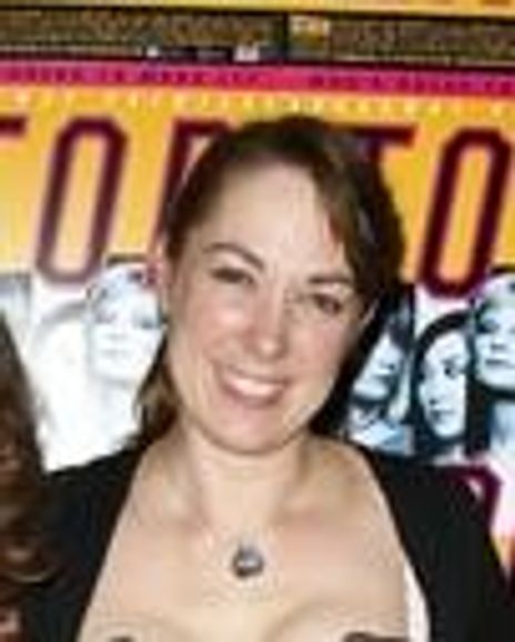 Elizabeth Marcel Headshot