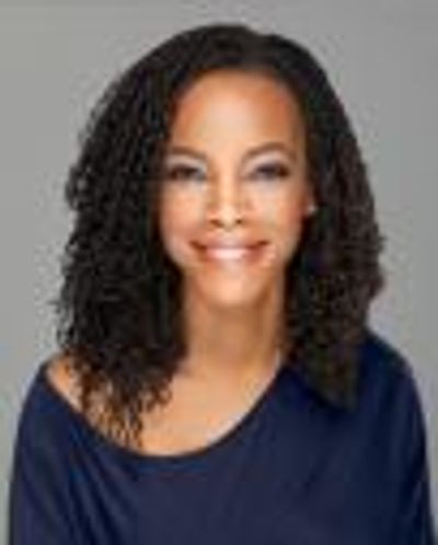 April Yvette Thompson Headshot