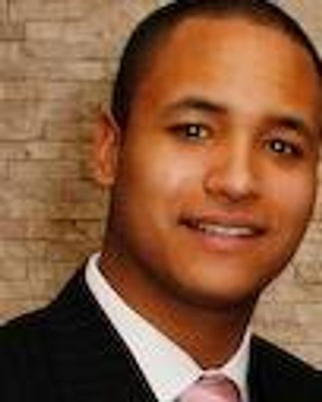 Emil Calcano Headshot