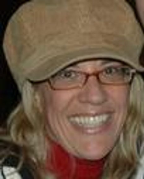 Margaret Perry Headshot