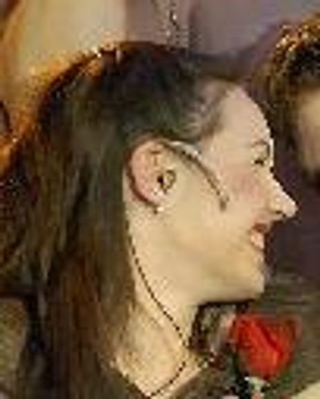 Becca Vourvoulas Headshot