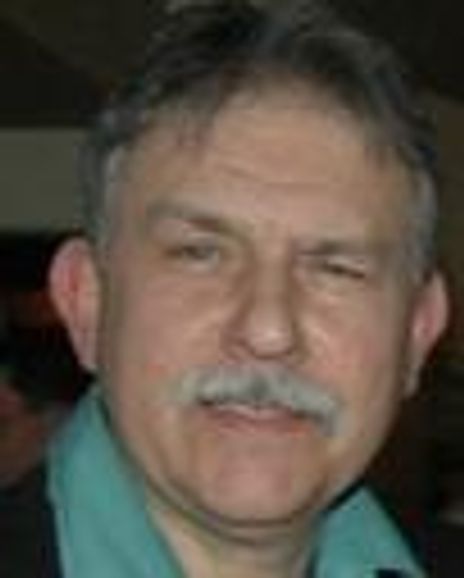 Howard Jacobson Headshot