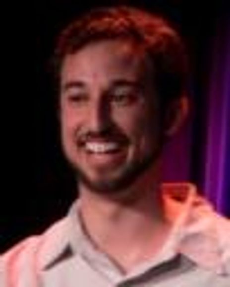 Andrew Singer Headshot