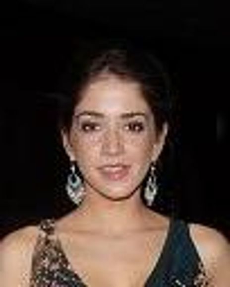 Lauren Marie Pena Headshot