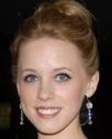 Laura Steigers Headshot