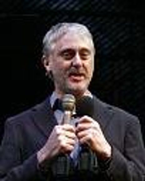 Gavin Jennings Headshot