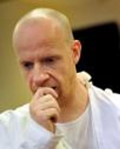 Jonathan Slinger Headshot