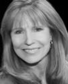 Donna Hanover Headshot