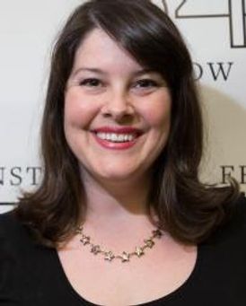 Lauren Elder Headshot