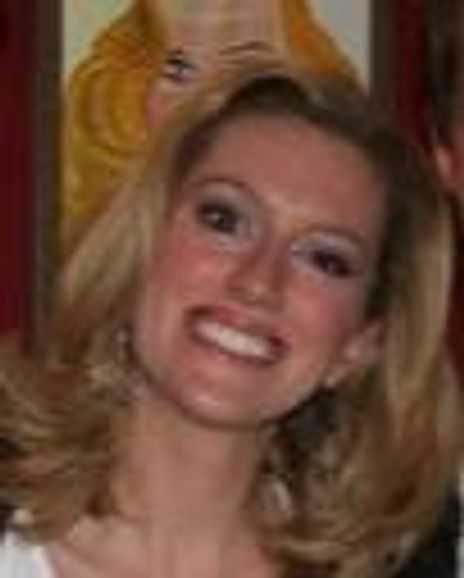 Jackie Bayne Headshot