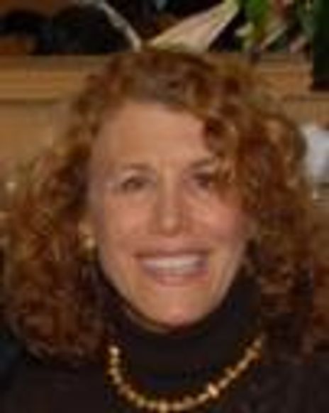 Madeline Stone Headshot