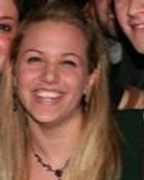 Mary Kate Metzer Headshot