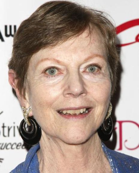 Ava Astaire Headshot