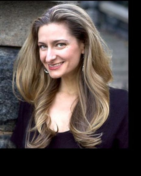 Sara Wordsworth Headshot