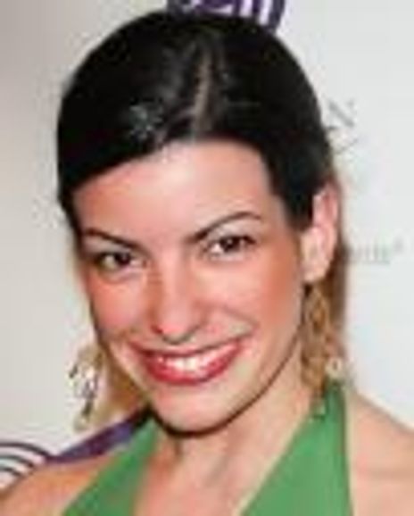 Lauren Roth Headshot