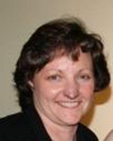 Harriet Sheets Headshot