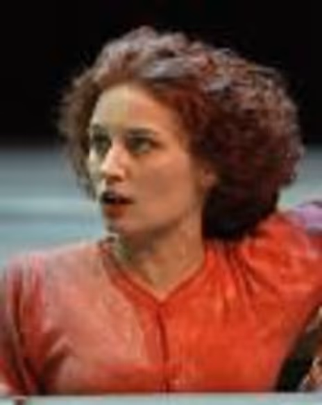 Tracey Maloney Headshot