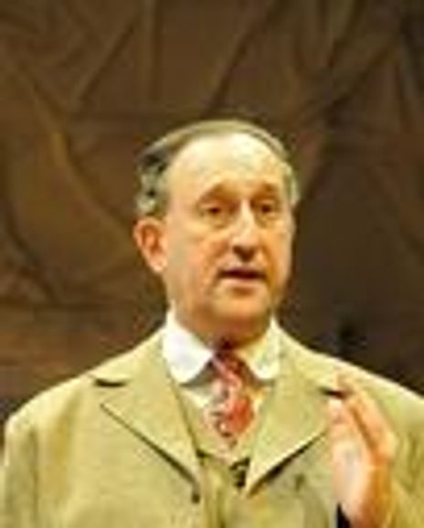 Victor Cahn Headshot