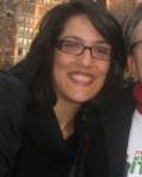 Jennifer Falk Headshot