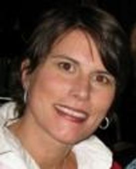 Donna Moore Headshot