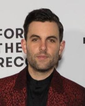 Zak Resnick Headshot