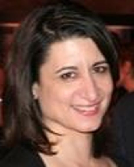 Denise Roberts Hurlin Headshot