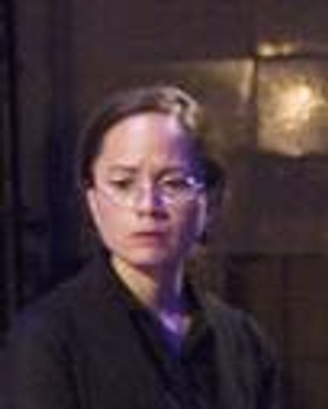 Maile Holck Headshot