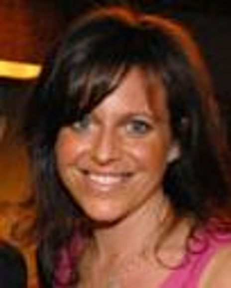 Katie Firth Headshot