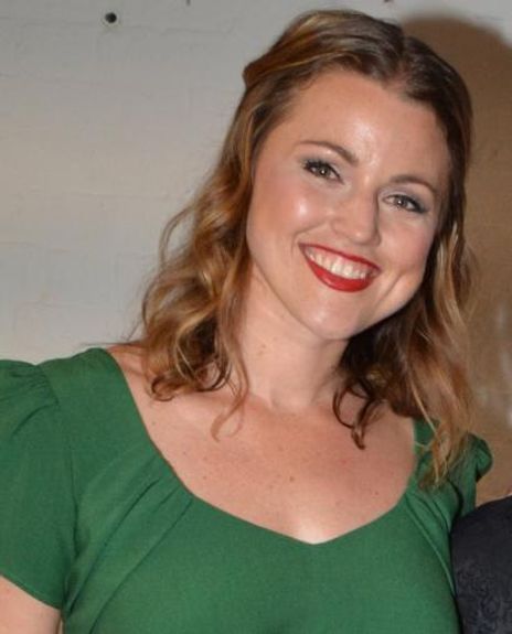 Rebecca Faulkenberry Headshot