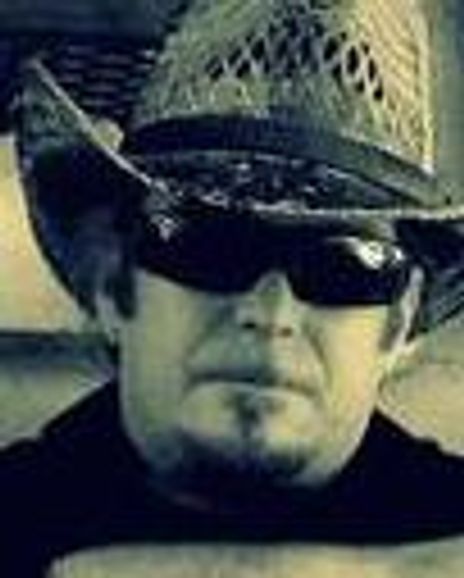 Kris Pierce Headshot