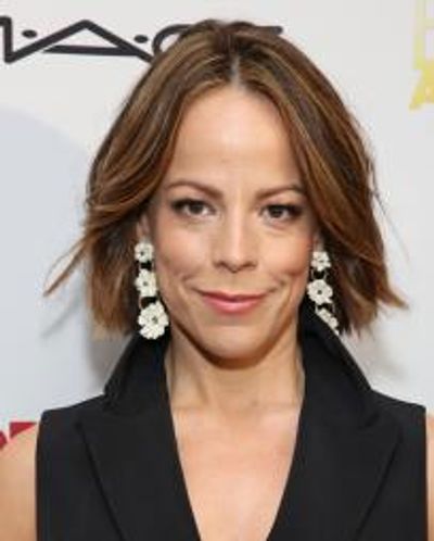 Leslie Kritzer Headshot