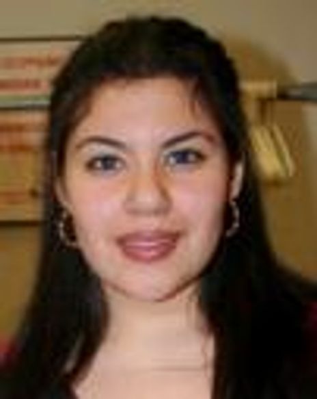 Amanda Castaños Headshot