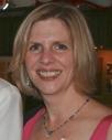 Deborah Gelch Headshot